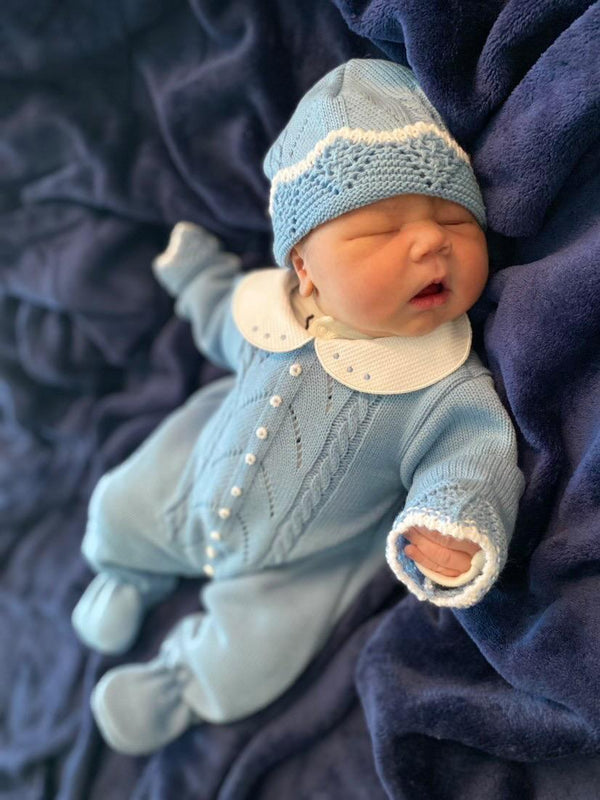 Delicate Openwork Espiga Patern With Peter Pan Collar in Navy Blue