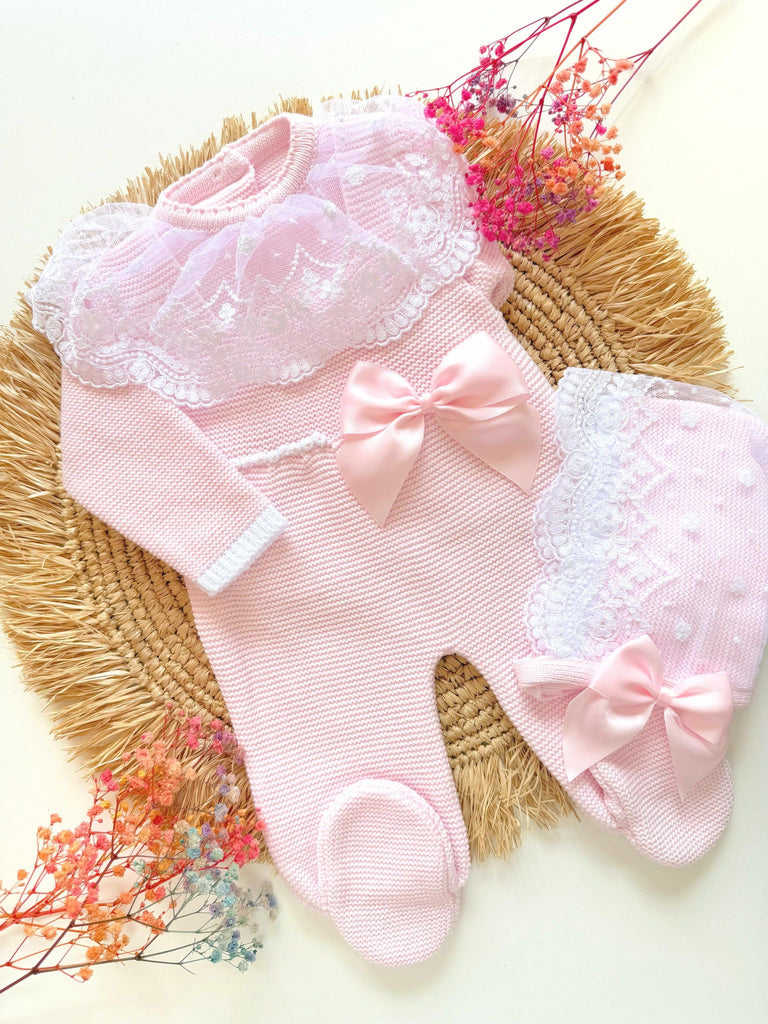 Bow and Lace Delight Romper Knit Set in Pink – Gris Petalo